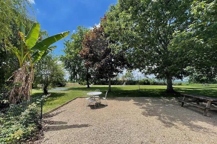 Luxurious Villa In Cazaubon With Swimming Pool Marguestau