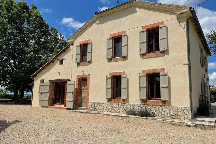 Luxurious Villa In Cazaubon With Swimming Pool Marguestau