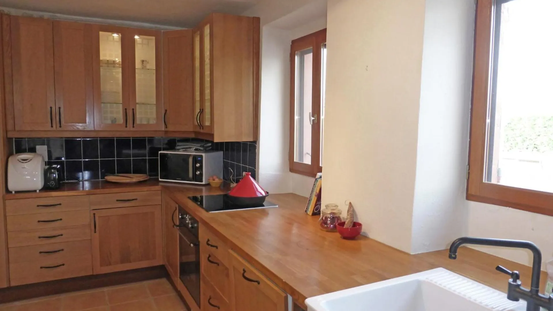 Luxurious Villa In Cazaubon With Swimming Pool Marguestau